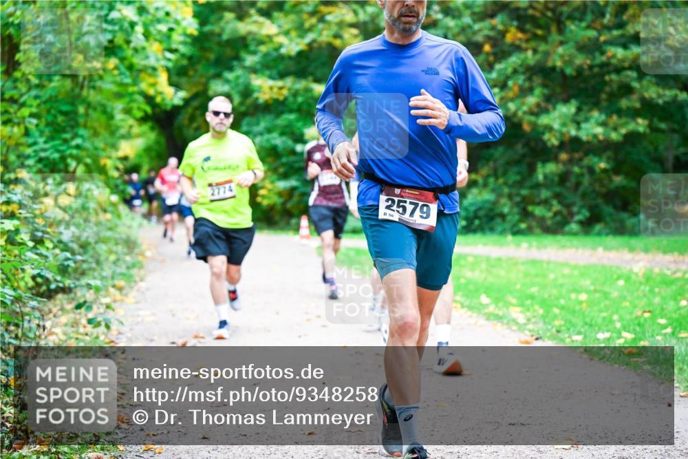 12.10.2025 - Bramfelder Halbmarathon 2025 Dr. Thomas Lammeyer http://msf.ph/oto/9348258 12.10.2025 10:26:37 Laufen 2774, 2579, 50 meine-sportfotos.de