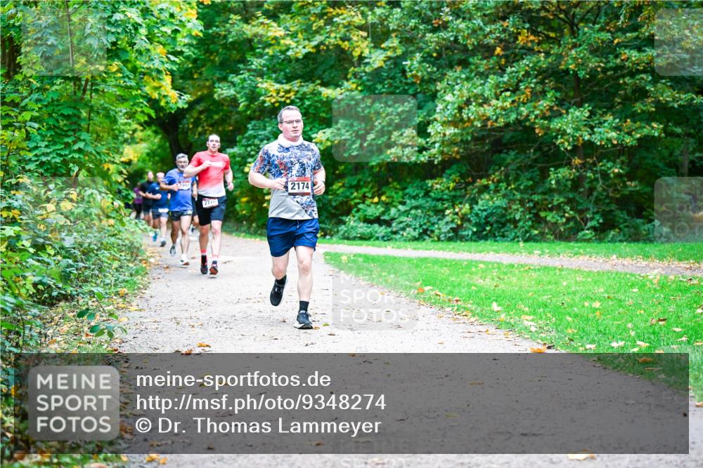 12.10.2025 - Bramfelder Halbmarathon 2025 Dr. Thomas Lammeyer http://msf.ph/oto/9348274 12.10.2025 10:26:40 Laufen 2174, 2770 meine-sportfotos.de