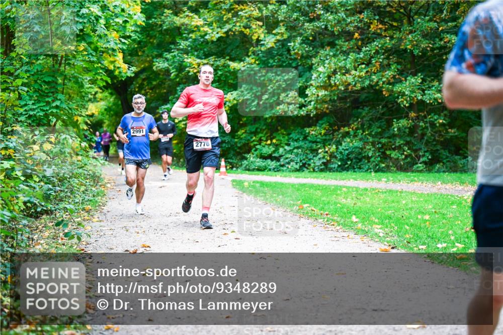 12.10.2025 - Bramfelder Halbmarathon 2025 Dr. Thomas Lammeyer http://msf.ph/oto/9348289 12.10.2025 10:26:43 Laufen 2991, 2776 meine-sportfotos.de