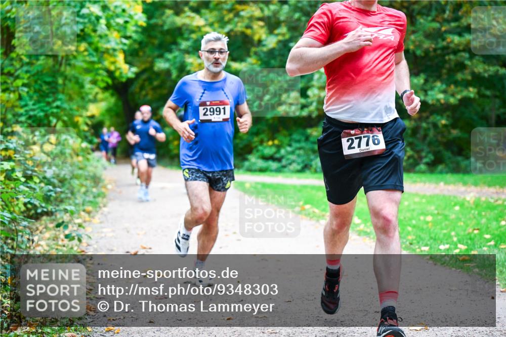 12.10.2025 - Bramfelder Halbmarathon 2025 Dr. Thomas Lammeyer http://msf.ph/oto/9348303 12.10.2025 10:26:45 Laufen 2991, 2776 meine-sportfotos.de