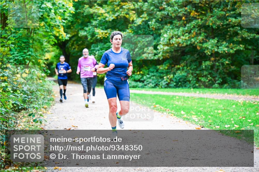 12.10.2025 - Bramfelder Halbmarathon 2025 Dr. Thomas Lammeyer http://msf.ph/oto/9348350 12.10.2025 10:26:55 Laufen 361 meine-sportfotos.de