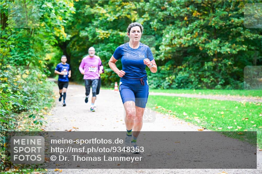 12.10.2025 - Bramfelder Halbmarathon 2025 Dr. Thomas Lammeyer http://msf.ph/oto/9348353 12.10.2025 10:26:56 Laufen 361 meine-sportfotos.de