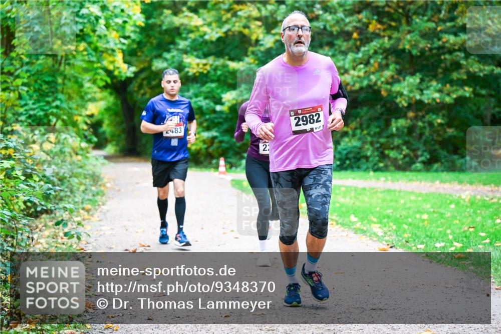 12.10.2025 - Bramfelder Halbmarathon 2025 Dr. Thomas Lammeyer http://msf.ph/oto/9348370 12.10.2025 10:26:58 Laufen 483, 2, 2982, 8127 meine-sportfotos.de