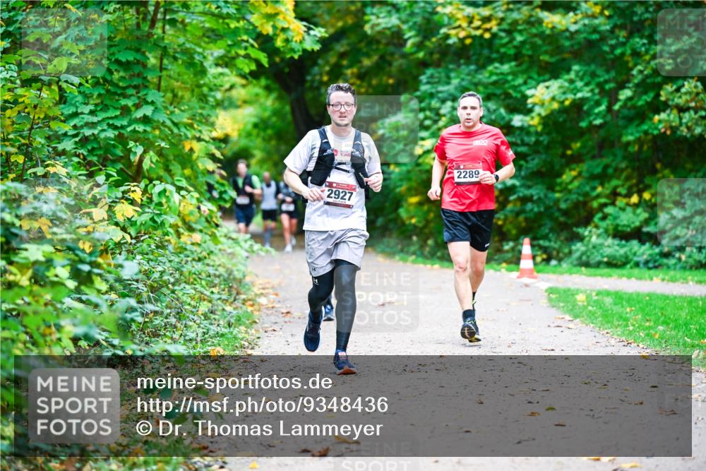 12.10.2025 - Bramfelder Halbmarathon 2025 Dr. Thomas Lammeyer http://msf.ph/oto/9348436 12.10.2025 10:27:21 Laufen 2927, 2289 meine-sportfotos.de