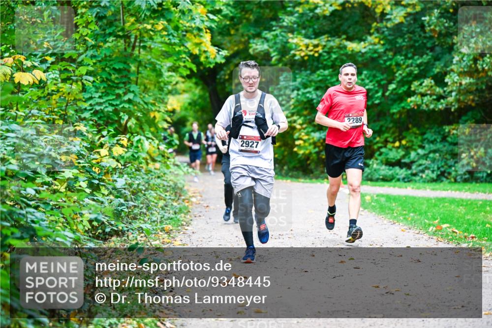 12.10.2025 - Bramfelder Halbmarathon 2025 Dr. Thomas Lammeyer http://msf.ph/oto/9348445 12.10.2025 10:27:22 Laufen 2289, 2927 meine-sportfotos.de