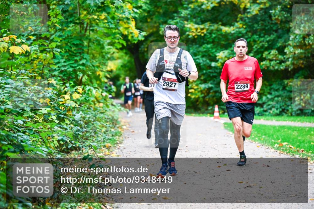 12.10.2025 - Bramfelder Halbmarathon 2025 Dr. Thomas Lammeyer http://msf.ph/oto/9348449 12.10.2025 10:27:23 Laufen 2927, 2289 meine-sportfotos.de
