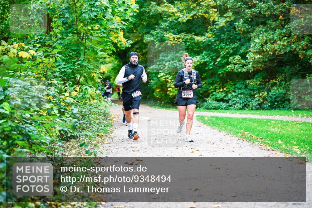 12.10.2025 - Bramfelder Halbmarathon 2025 Dr. Thomas Lammeyer http://msf.ph/oto/9348494 12.10.2025 10:27:34 Laufen 2471, 2667 meine-sportfotos.de