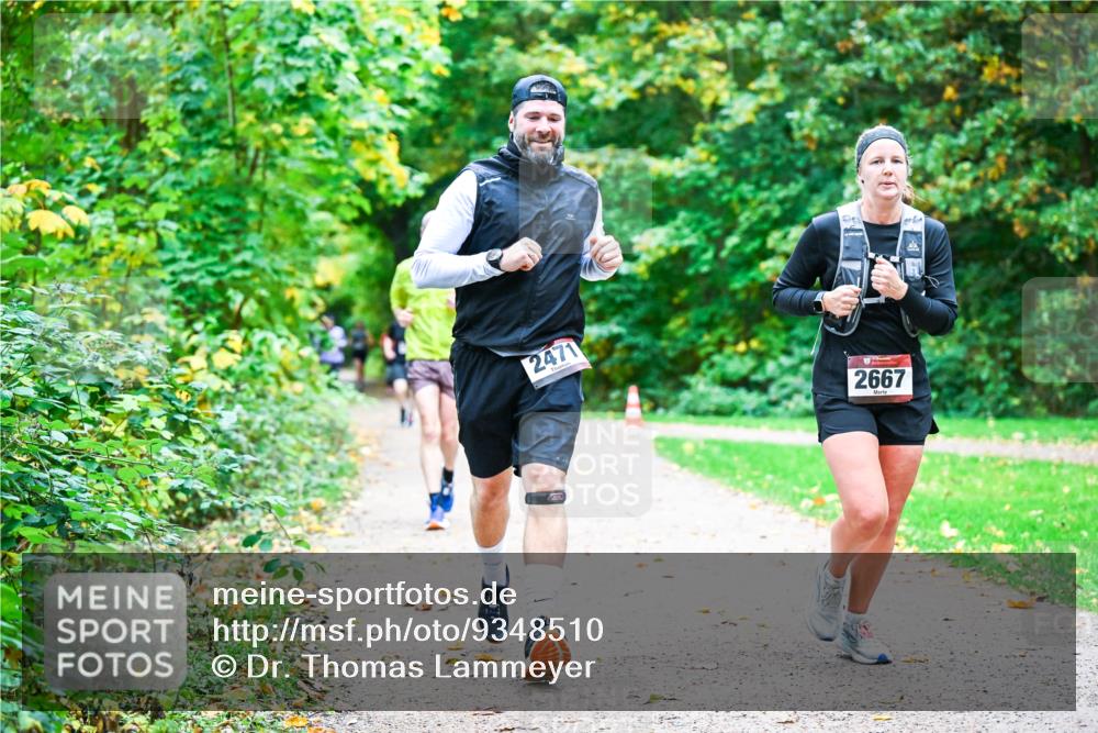 12.10.2025 - Bramfelder Halbmarathon 2025 Dr. Thomas Lammeyer http://msf.ph/oto/9348510 12.10.2025 10:27:37 Laufen 2471, 2667 meine-sportfotos.de