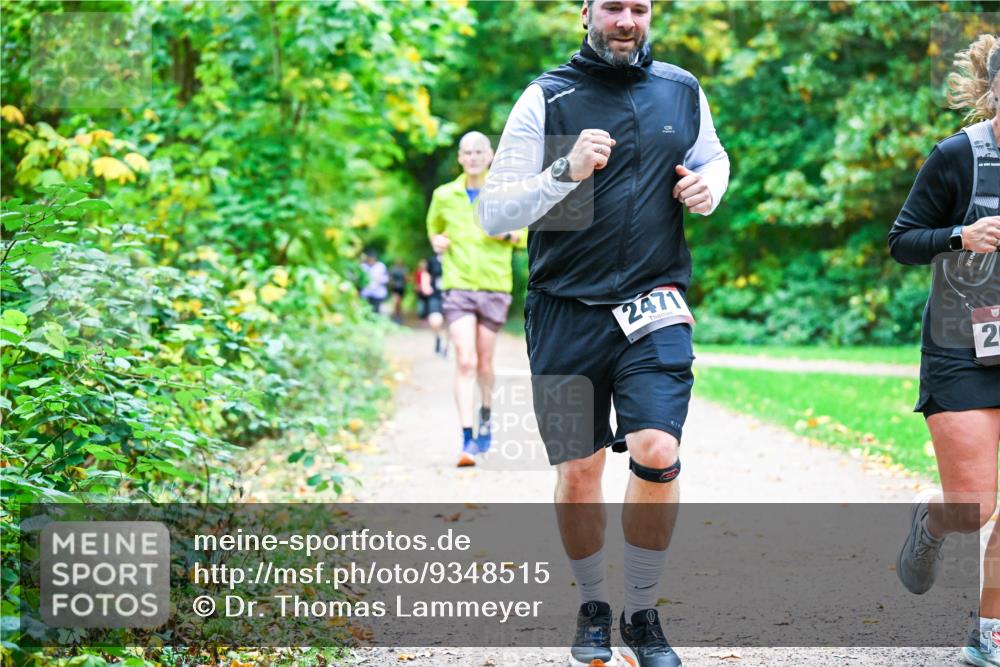 12.10.2025 - Bramfelder Halbmarathon 2025 Dr. Thomas Lammeyer http://msf.ph/oto/9348515 12.10.2025 10:27:37 Laufen 2471, 20 meine-sportfotos.de