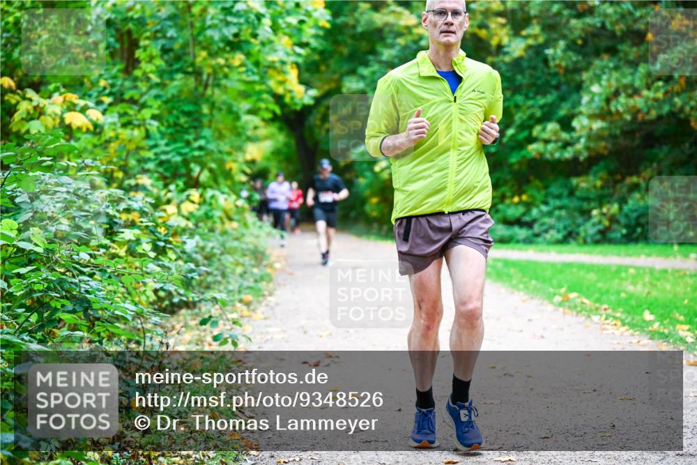 12.10.2025 - Bramfelder Halbmarathon 2025 Dr. Thomas Lammeyer http://msf.ph/oto/9348526 12.10.2025 10:27:39 Laufen  meine-sportfotos.de
