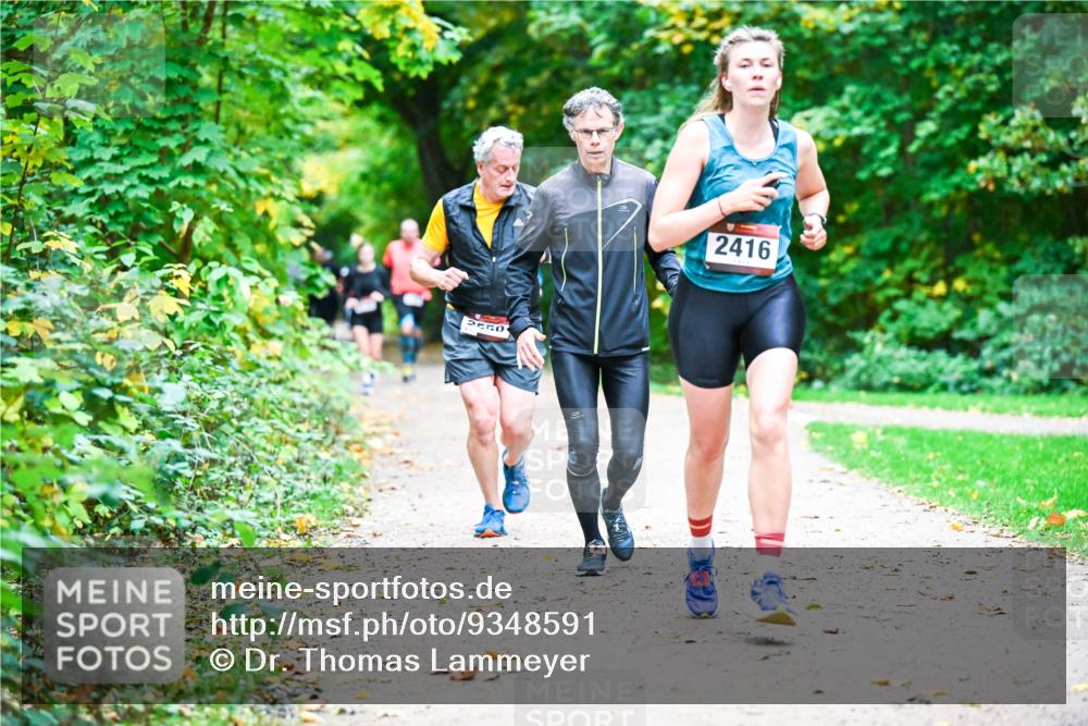 12.10.2025 - Bramfelder Halbmarathon 2025 Dr. Thomas Lammeyer http://msf.ph/oto/9348591 12.10.2025 10:27:52 Laufen 2650, 2416 meine-sportfotos.de