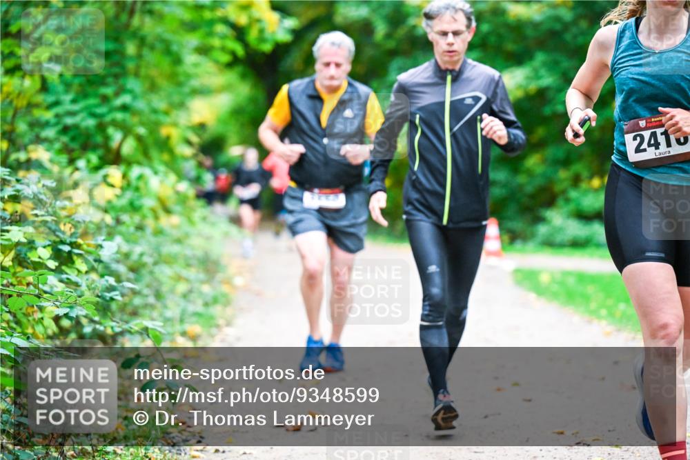 12.10.2025 - Bramfelder Halbmarathon 2025 Dr. Thomas Lammeyer http://msf.ph/oto/9348599 12.10.2025 10:27:53 Laufen 2416 meine-sportfotos.de