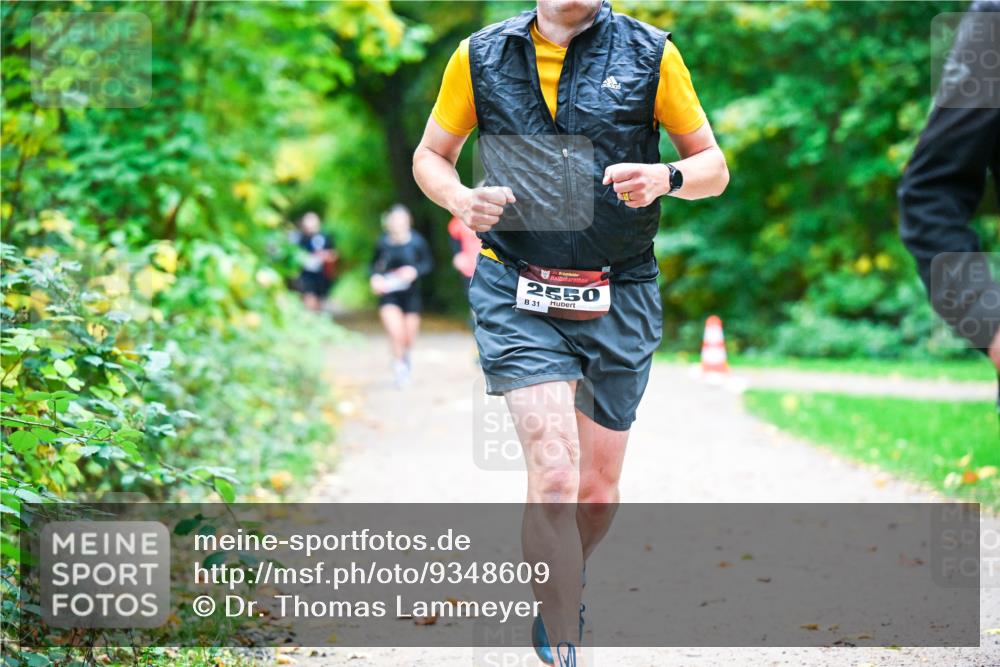 12.10.2025 - Bramfelder Halbmarathon 2025 Dr. Thomas Lammeyer http://msf.ph/oto/9348609 12.10.2025 10:27:55 Laufen 34, 2550, 31 meine-sportfotos.de