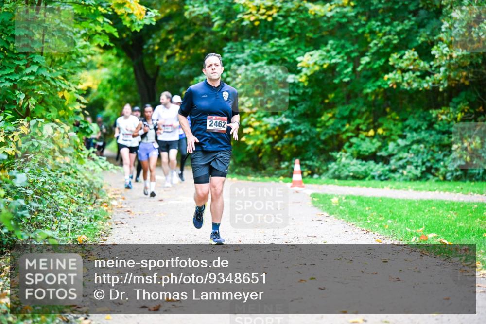 12.10.2025 - Bramfelder Halbmarathon 2025 Dr. Thomas Lammeyer http://msf.ph/oto/9348651 12.10.2025 10:28:06 Laufen 2462 meine-sportfotos.de
