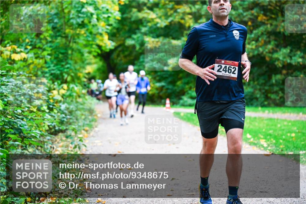 12.10.2025 - Bramfelder Halbmarathon 2025 Dr. Thomas Lammeyer http://msf.ph/oto/9348675 12.10.2025 10:28:09 Laufen 2462 meine-sportfotos.de