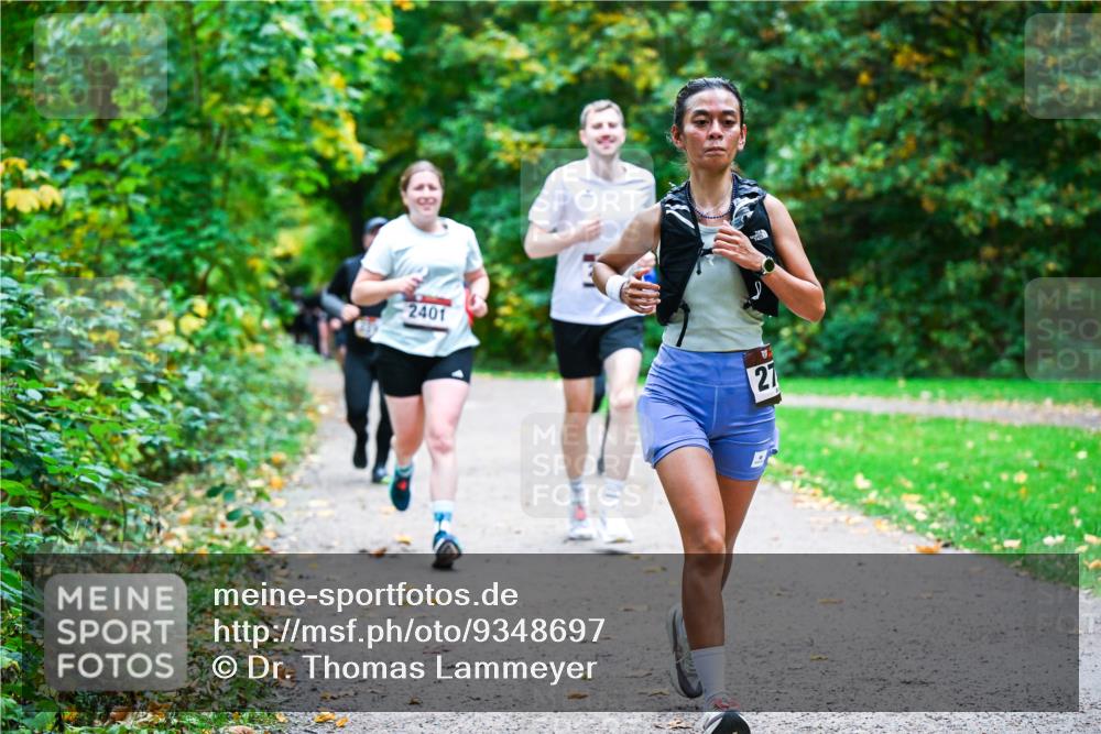 12.10.2025 - Bramfelder Halbmarathon 2025 Dr. Thomas Lammeyer http://msf.ph/oto/9348697 12.10.2025 10:28:13 Laufen 2401, 27 meine-sportfotos.de
