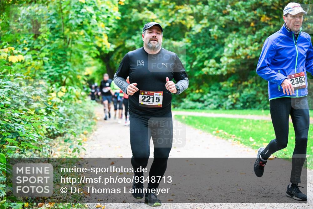 12.10.2025 - Bramfelder Halbmarathon 2025 Dr. Thomas Lammeyer http://msf.ph/oto/9348713 12.10.2025 10:28:16 Laufen 119, 2215, 2363 meine-sportfotos.de