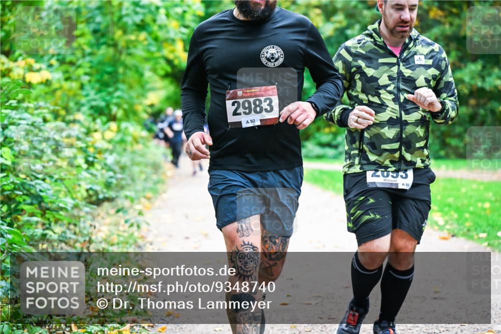 12.10.2025 - Bramfelder Halbmarathon 2025 Dr. Thomas Lammeyer http://msf.ph/oto/9348740 12.10.2025 10:28:24 Laufen 34, 2983, 92, 2033, 93 meine-sportfotos.de