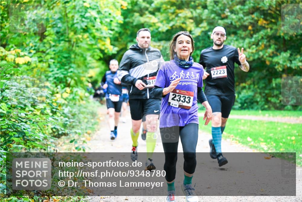 12.10.2025 - Bramfelder Halbmarathon 2025 Dr. Thomas Lammeyer http://msf.ph/oto/9348780 12.10.2025 10:28:33 Laufen 615, 2333, 105, 2223 meine-sportfotos.de