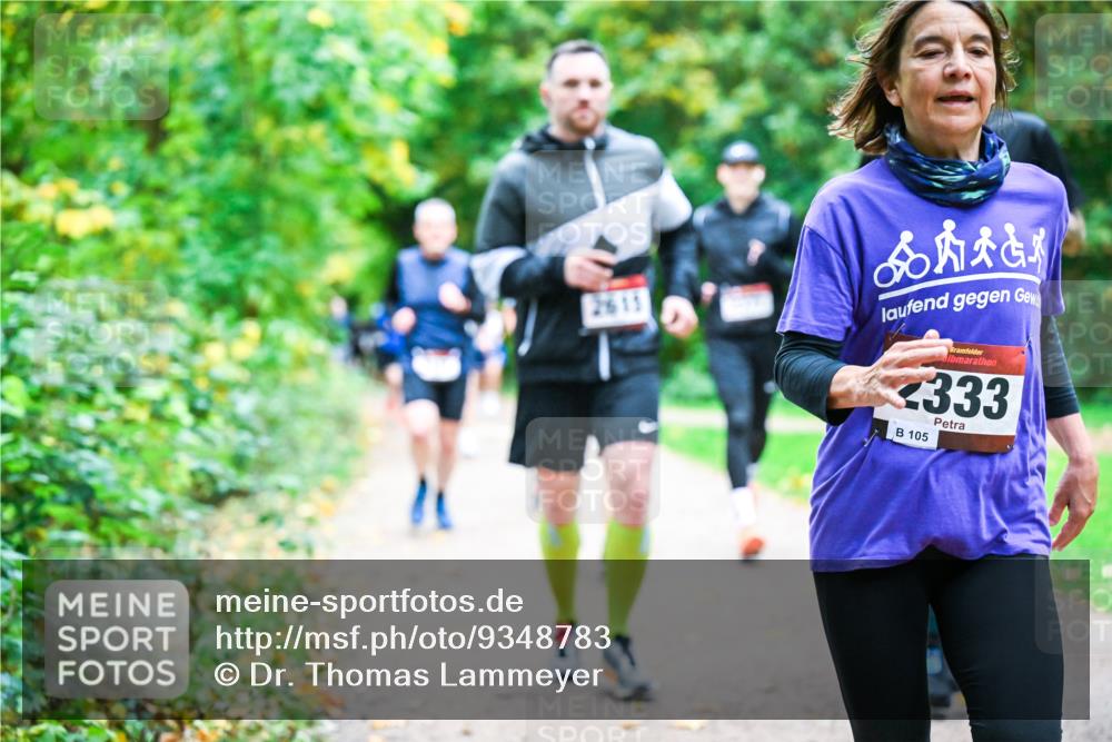 12.10.2025 - Bramfelder Halbmarathon 2025 Dr. Thomas Lammeyer http://msf.ph/oto/9348783 12.10.2025 10:28:34 Laufen 2611, 333, 105 meine-sportfotos.de