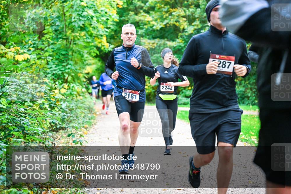 12.10.2025 - Bramfelder Halbmarathon 2025 Dr. Thomas Lammeyer http://msf.ph/oto/9348790 12.10.2025 10:28:36 Laufen 2181, 2242, 287 meine-sportfotos.de