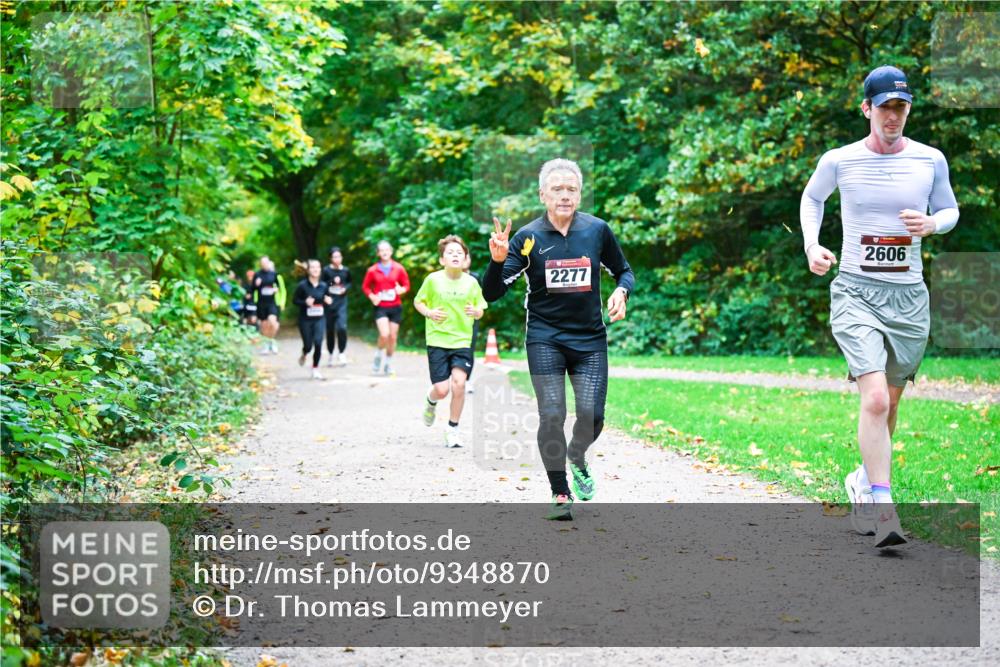 12.10.2025 - Bramfelder Halbmarathon 2025 Dr. Thomas Lammeyer http://msf.ph/oto/9348870 12.10.2025 10:28:51 Laufen 2606, 2277 meine-sportfotos.de