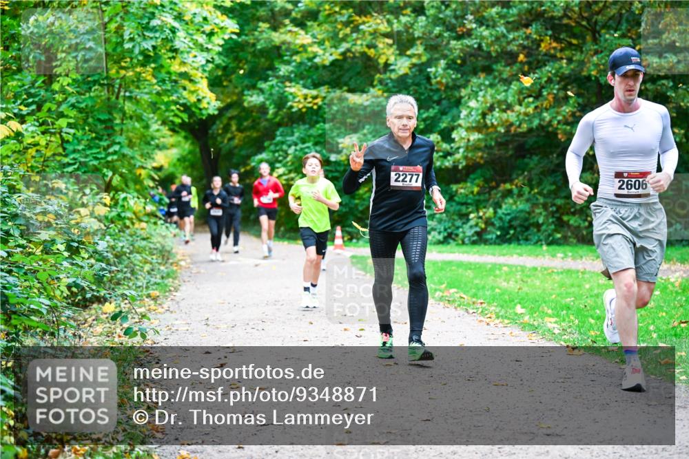 12.10.2025 - Bramfelder Halbmarathon 2025 Dr. Thomas Lammeyer http://msf.ph/oto/9348871 12.10.2025 10:28:52 Laufen 2277, 2606 meine-sportfotos.de