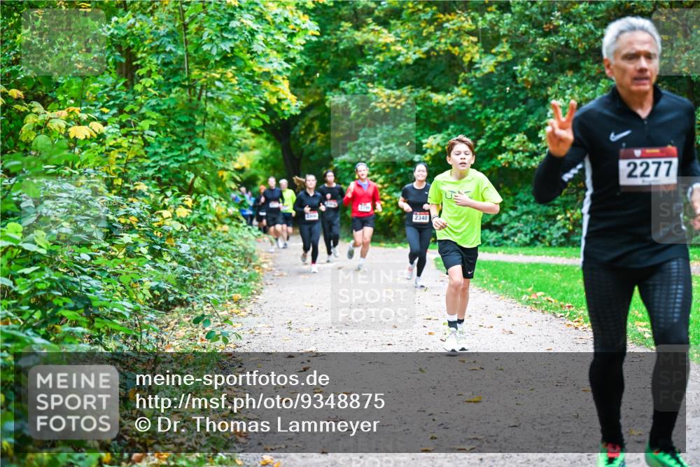 12.10.2025 - Bramfelder Halbmarathon 2025 Dr. Thomas Lammeyer http://msf.ph/oto/9348875 12.10.2025 10:28:53 Laufen 2340, 2277 meine-sportfotos.de