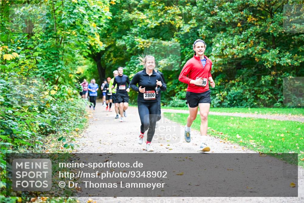 12.10.2025 - Bramfelder Halbmarathon 2025 Dr. Thomas Lammeyer http://msf.ph/oto/9348902 12.10.2025 10:28:57 Laufen 2211, 2800, 99 meine-sportfotos.de