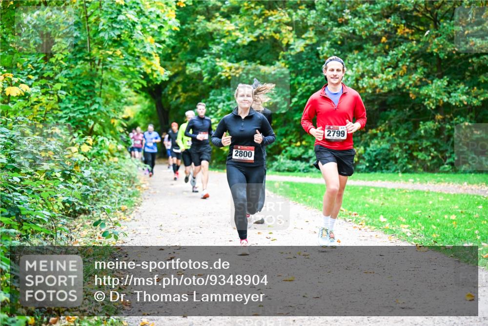 12.10.2025 - Bramfelder Halbmarathon 2025 Dr. Thomas Lammeyer http://msf.ph/oto/9348904 12.10.2025 10:28:58 Laufen 2800, 2799 meine-sportfotos.de
