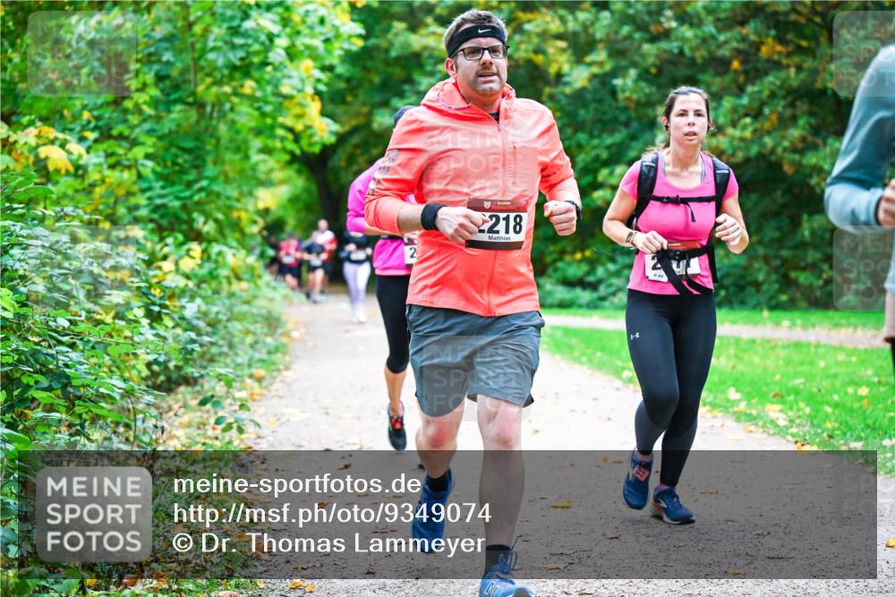 12.10.2025 - Bramfelder Halbmarathon 2025 Dr. Thomas Lammeyer http://msf.ph/oto/9349074 12.10.2025 10:29:32 Laufen 2, 218, 884 meine-sportfotos.de