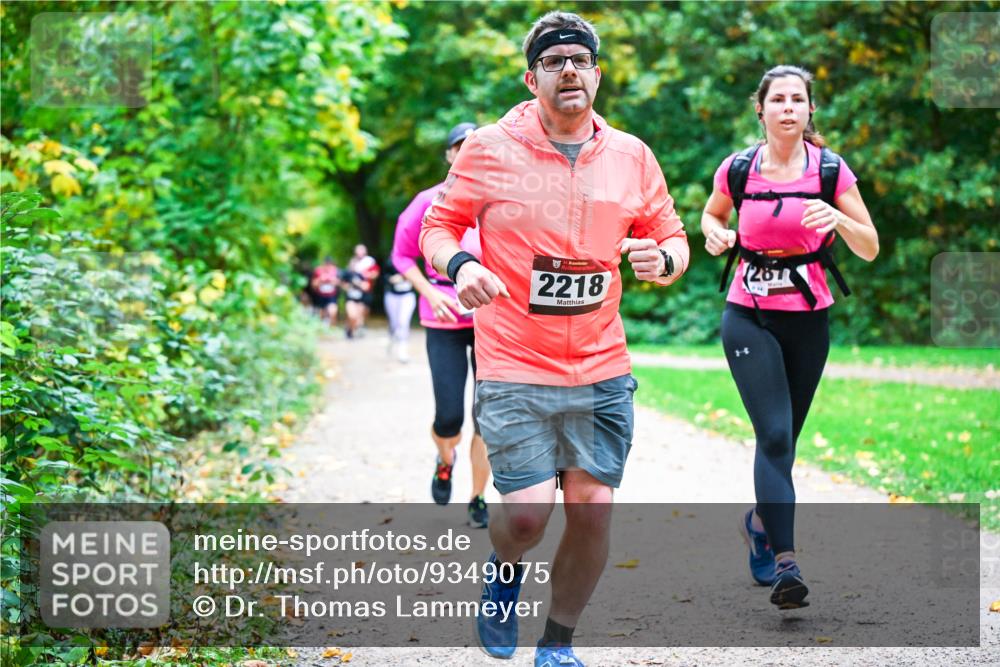 12.10.2025 - Bramfelder Halbmarathon 2025 Dr. Thomas Lammeyer http://msf.ph/oto/9349075 12.10.2025 10:29:32 Laufen 2218, 1287 meine-sportfotos.de
