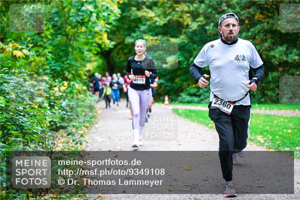 12.10.2025 - Bramfelder Halbmarathon 2025 Dr. Thomas Lammeyer http://msf.ph/oto/9349108 12.10.2025 10:29:39 Laufen 2815, 2360 meine-sportfotos.de