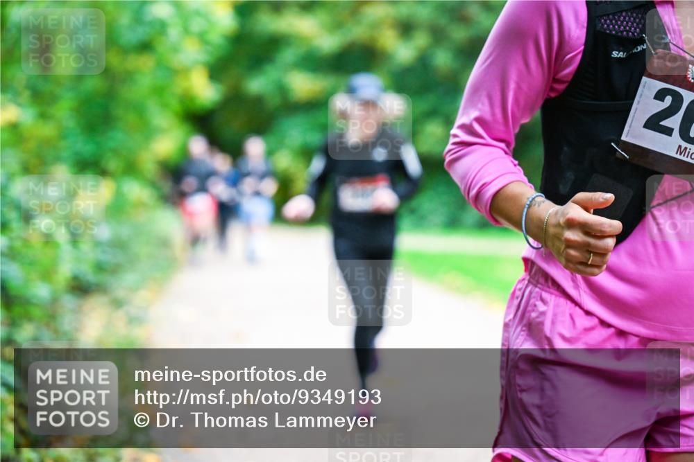 12.10.2025 - Bramfelder Halbmarathon 2025 Dr. Thomas Lammeyer http://msf.ph/oto/9349193 12.10.2025 10:29:54 Laufen 20 meine-sportfotos.de