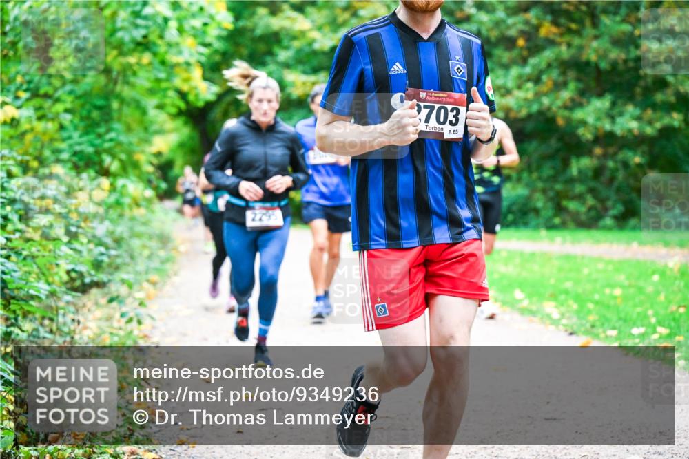 12.10.2025 - Bramfelder Halbmarathon 2025 Dr. Thomas Lammeyer http://msf.ph/oto/9349236 12.10.2025 10:30:03 Laufen 34, 2703, 65 meine-sportfotos.de