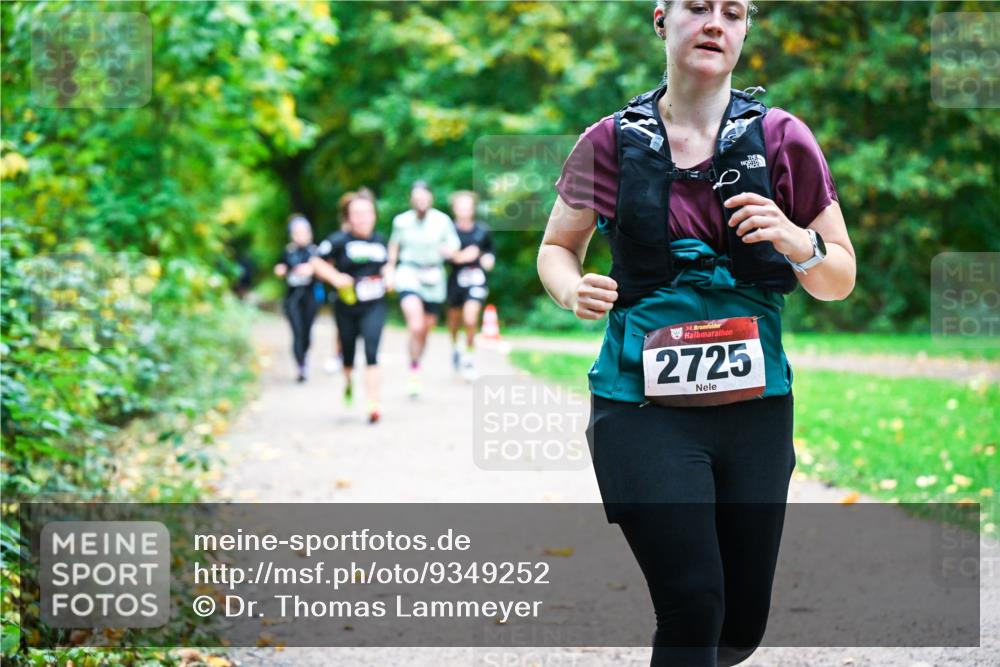 12.10.2025 - Bramfelder Halbmarathon 2025 Dr. Thomas Lammeyer http://msf.ph/oto/9349252 12.10.2025 10:30:06 Laufen 34, 2725 meine-sportfotos.de