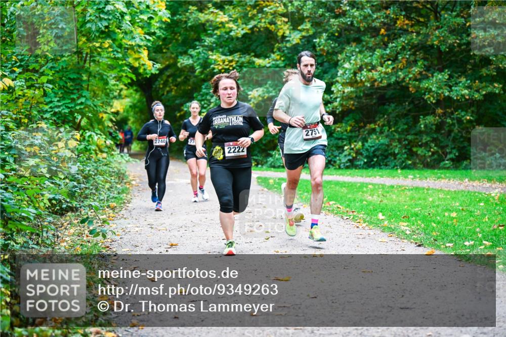 12.10.2025 - Bramfelder Halbmarathon 2025 Dr. Thomas Lammeyer http://msf.ph/oto/9349263 12.10.2025 10:30:08 Laufen 2740, 2751, 2222, 2014 meine-sportfotos.de