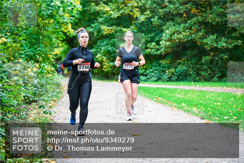12.10.2025 - Bramfelder Halbmarathon 2025 Dr. Thomas Lammeyer http://msf.ph/oto/9349279 12.10.2025 10:30:11 Laufen 2370, 2740 meine-sportfotos.de
