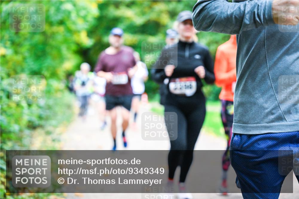12.10.2025 - Bramfelder Halbmarathon 2025 Dr. Thomas Lammeyer http://msf.ph/oto/9349349 12.10.2025 10:30:31 Laufen  meine-sportfotos.de