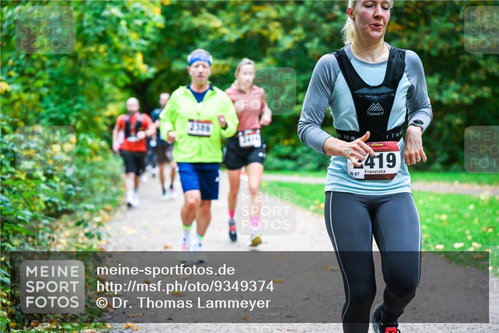 12.10.2025 - Bramfelder Halbmarathon 2025 Dr. Thomas Lammeyer http://msf.ph/oto/9349374 12.10.2025 10:30:36 Laufen 419, 87 meine-sportfotos.de