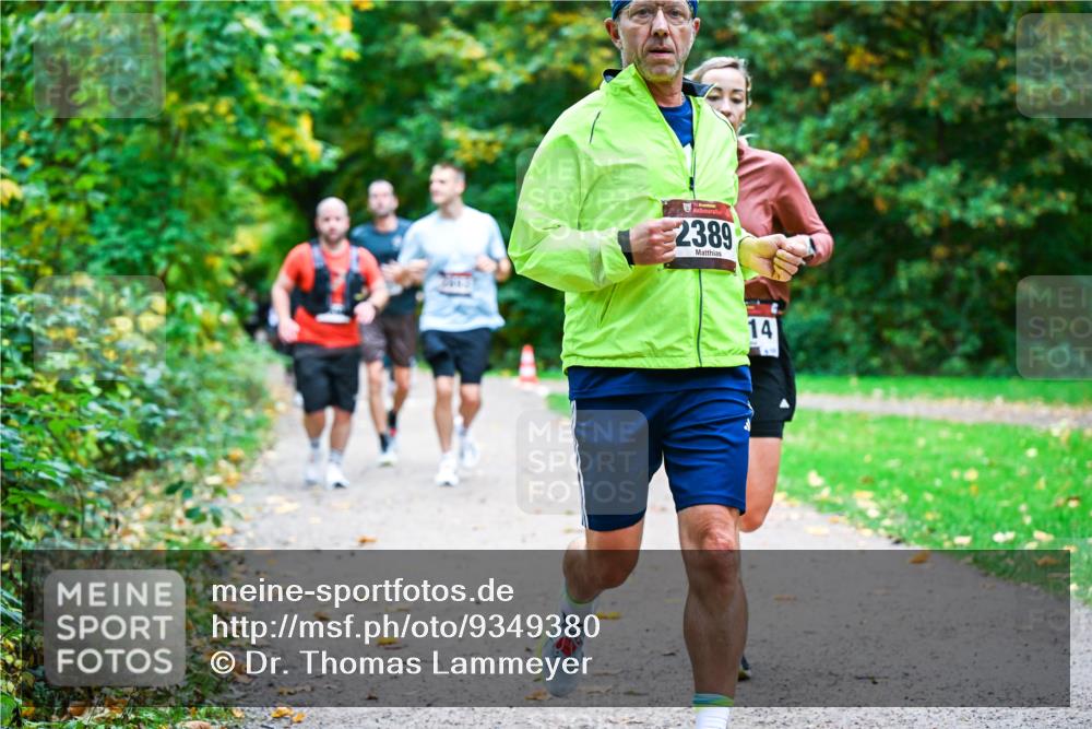 12.10.2025 - Bramfelder Halbmarathon 2025 Dr. Thomas Lammeyer http://msf.ph/oto/9349380 12.10.2025 10:30:37 Laufen 2389, 14 meine-sportfotos.de