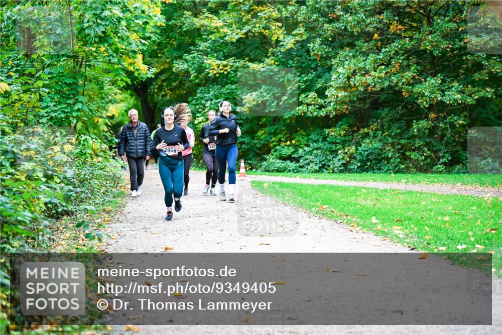 12.10.2025 - Bramfelder Halbmarathon 2025 Dr. Thomas Lammeyer http://msf.ph/oto/9349405 12.10.2025 10:30:42 Laufen  meine-sportfotos.de