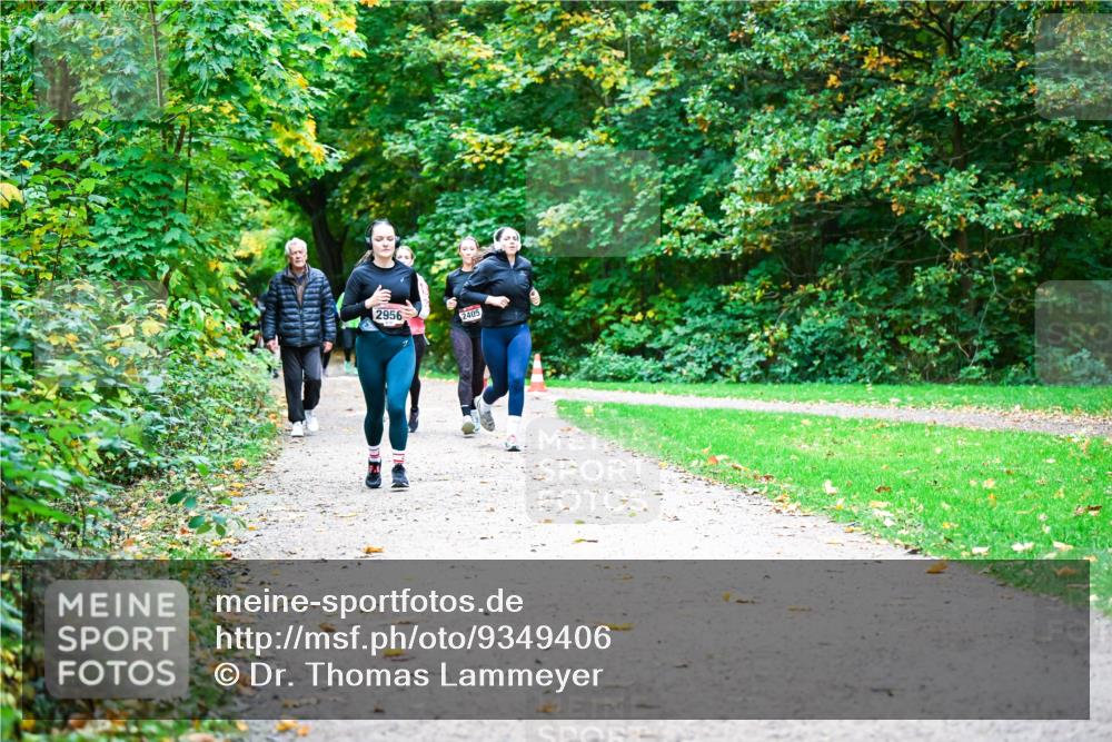 12.10.2025 - Bramfelder Halbmarathon 2025 Dr. Thomas Lammeyer http://msf.ph/oto/9349406 12.10.2025 10:30:42 Laufen 2956, 2405 meine-sportfotos.de