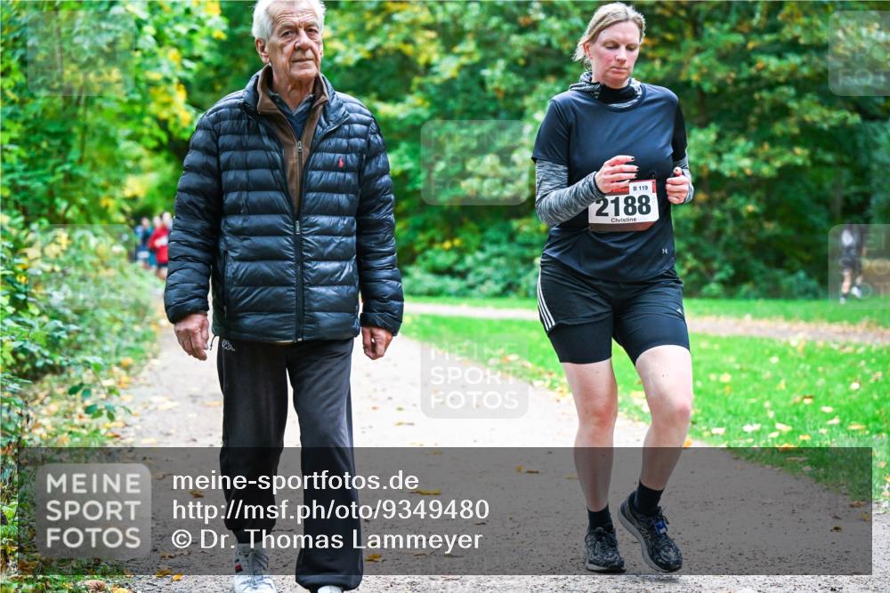 12.10.2025 - Bramfelder Halbmarathon 2025 Dr. Thomas Lammeyer http://msf.ph/oto/9349480 12.10.2025 10:30:57 Laufen 119, 2188, 8 meine-sportfotos.de