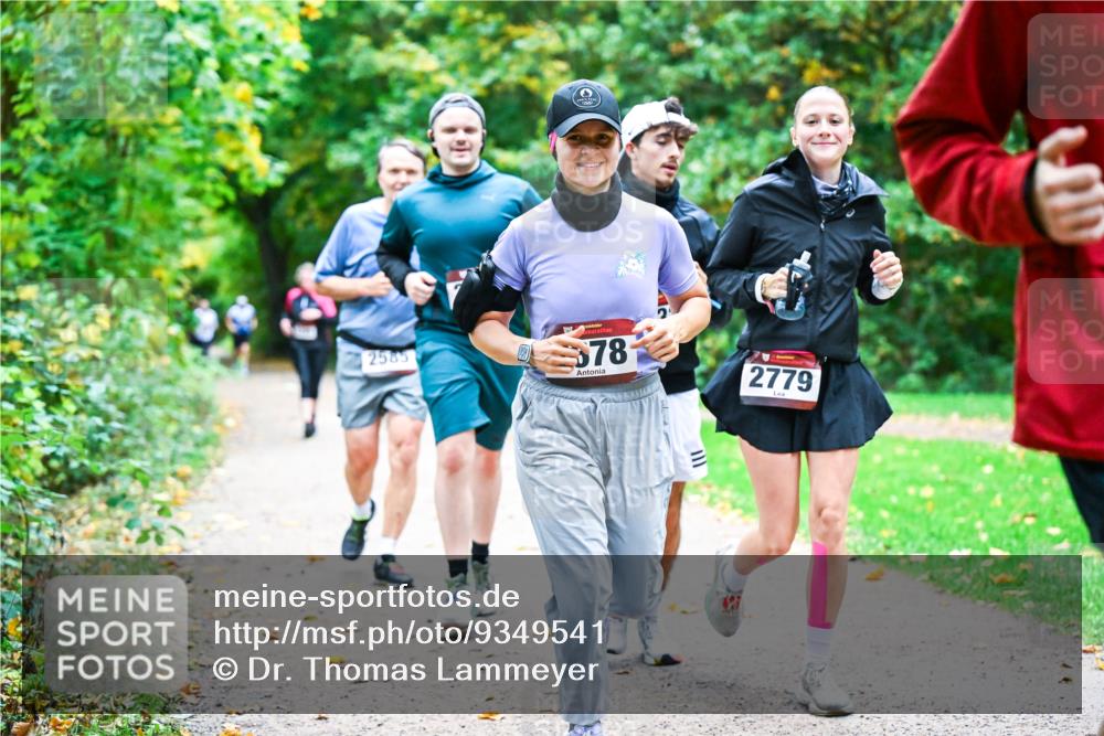 12.10.2025 - Bramfelder Halbmarathon 2025 Dr. Thomas Lammeyer http://msf.ph/oto/9349541 12.10.2025 10:31:10 Laufen 2585, 378, 2779 meine-sportfotos.de