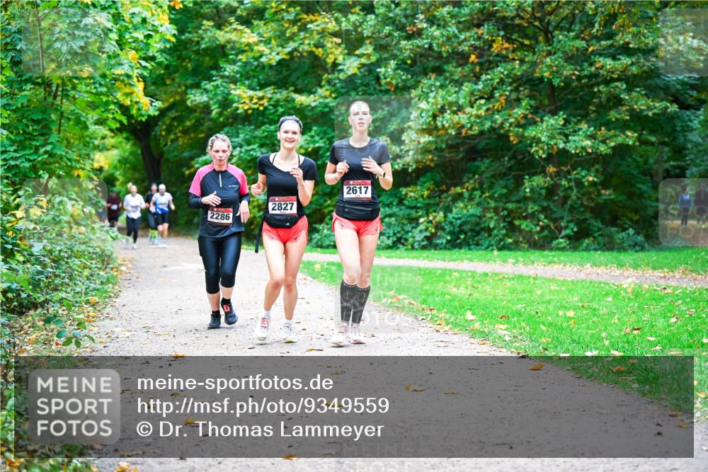 12.10.2025 - Bramfelder Halbmarathon 2025 Dr. Thomas Lammeyer http://msf.ph/oto/9349559 12.10.2025 10:31:14 Laufen 2286, 2827, 2617 meine-sportfotos.de