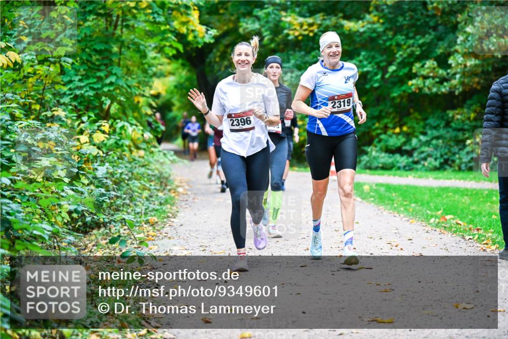 12.10.2025 - Bramfelder Halbmarathon 2025 Dr. Thomas Lammeyer http://msf.ph/oto/9349601 12.10.2025 10:31:24 Laufen 2319, 2396 meine-sportfotos.de