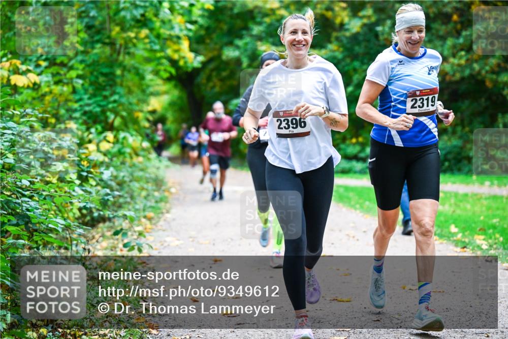 12.10.2025 - Bramfelder Halbmarathon 2025 Dr. Thomas Lammeyer http://msf.ph/oto/9349612 12.10.2025 10:31:25 Laufen 2396, 2319 meine-sportfotos.de