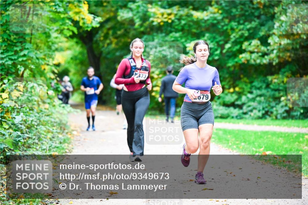 12.10.2025 - Bramfelder Halbmarathon 2025 Dr. Thomas Lammeyer http://msf.ph/oto/9349673 12.10.2025 10:31:37 Laufen 73, 679 meine-sportfotos.de