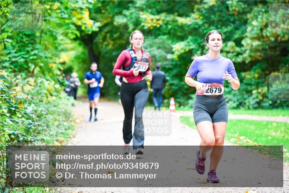 12.10.2025 - Bramfelder Halbmarathon 2025 Dr. Thomas Lammeyer http://msf.ph/oto/9349679 12.10.2025 10:31:38 Laufen 873, 2679 meine-sportfotos.de